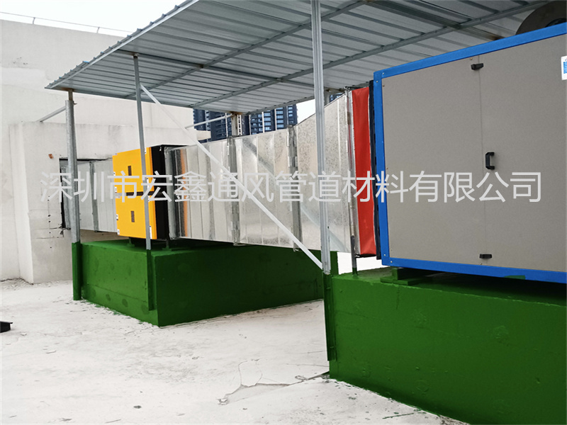 深圳龍（lóng）崗大型商業街公共排油煙管道安裝工程案例